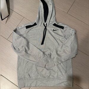 Nike Therma-Fit Hoodie in Gray and Black